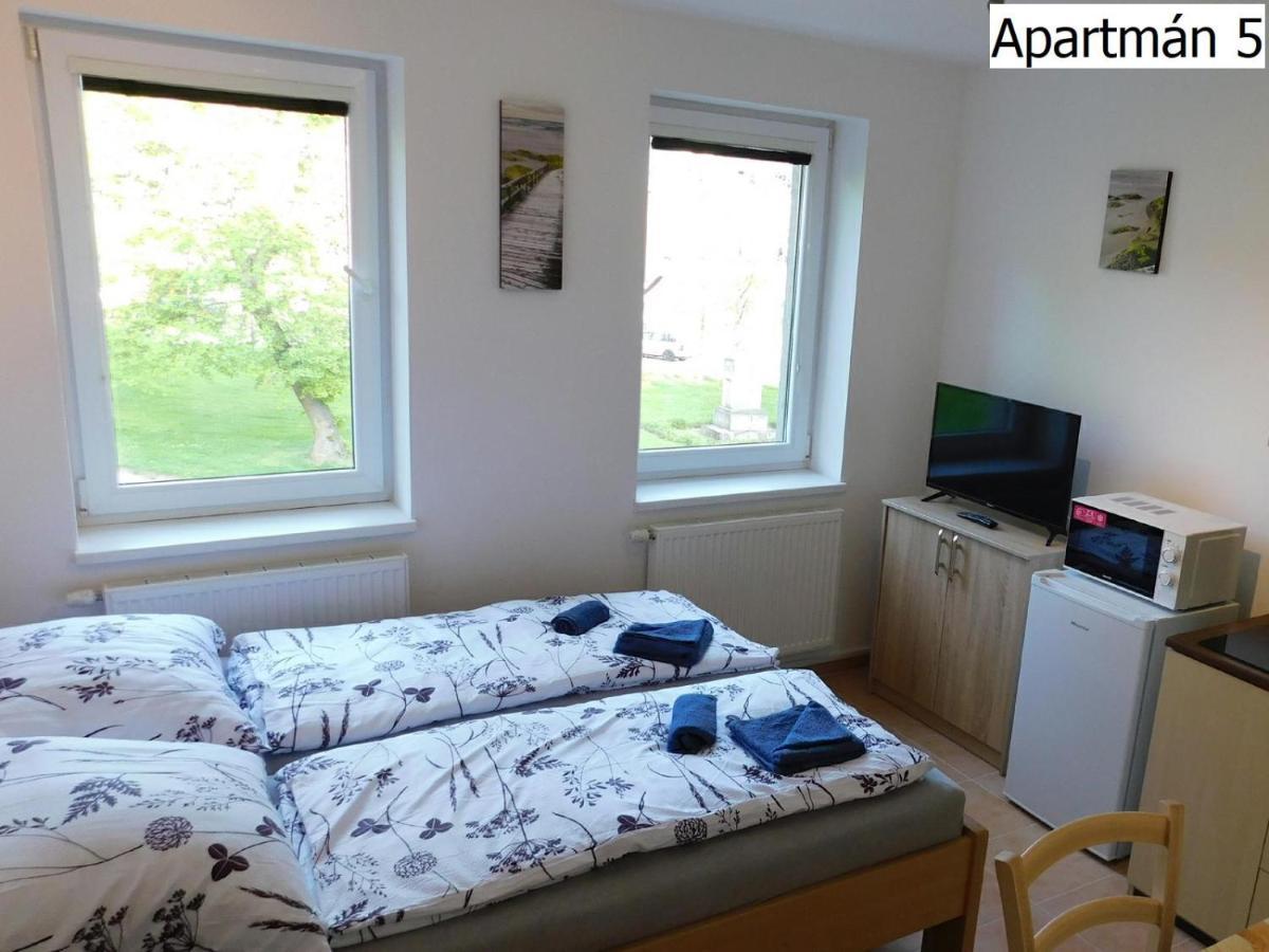 Apartmany Horní Planá Exteriör bild